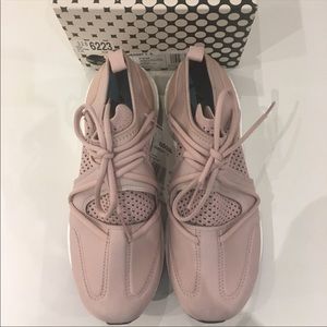 Adidas by Stella McCartney UltraBoost T S Sneakers
